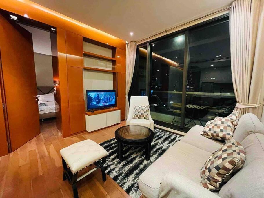 Luxury 1Bed 1Bath 300M Bts Phrom Phong, Emporium Emsphere Emquartier Bangkok Ngoại thất bức ảnh