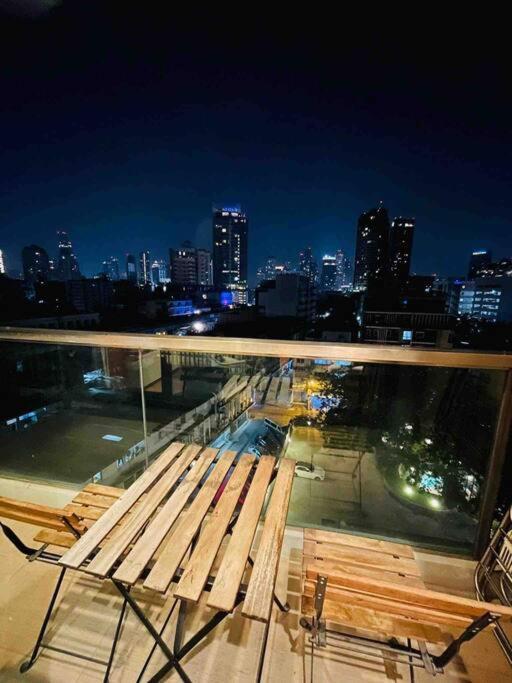 Luxury 1Bed 1Bath 300M Bts Phrom Phong, Emporium Emsphere Emquartier Bangkok Ngoại thất bức ảnh