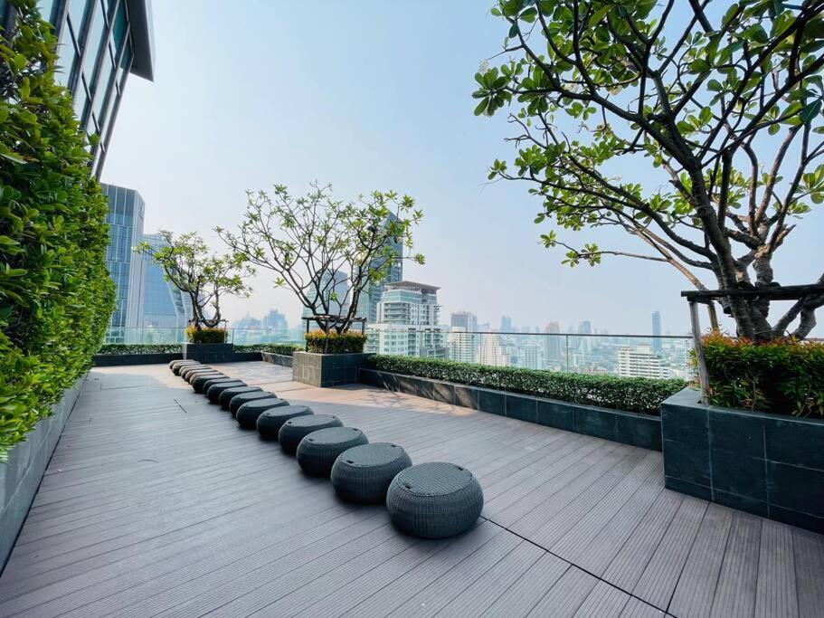 Luxury 1Bed 1Bath 300M Bts Phrom Phong, Emporium Emsphere Emquartier Bangkok Ngoại thất bức ảnh